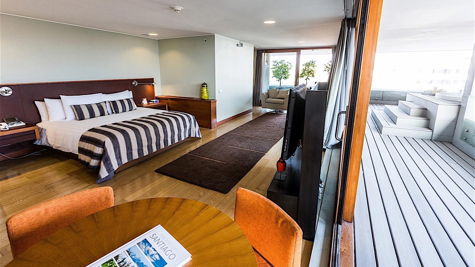 Noi Vitacura Rooms and Spa